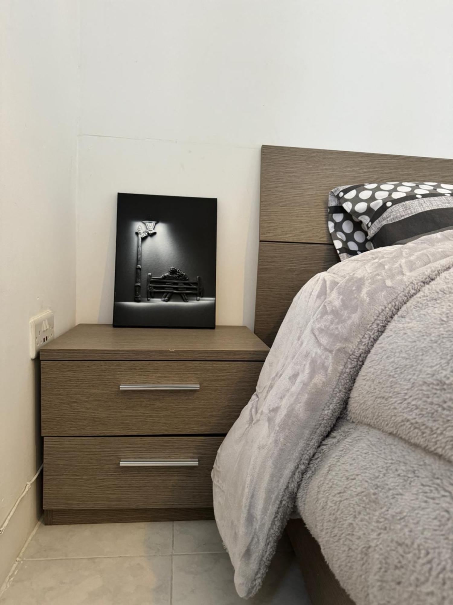 Appartement Modern With Large Balcony In Spinola