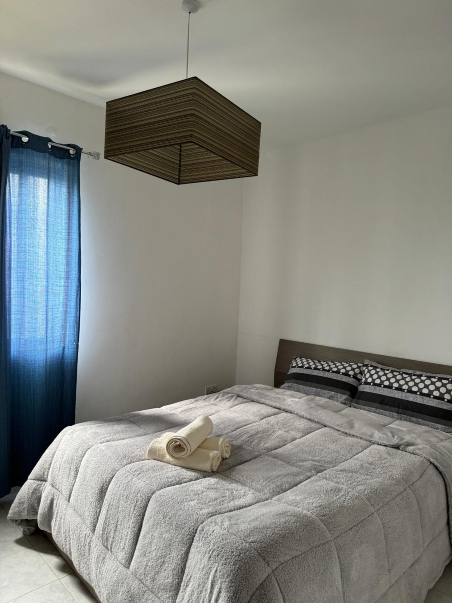 Appartamento Modern With Large Balcony In Spinola