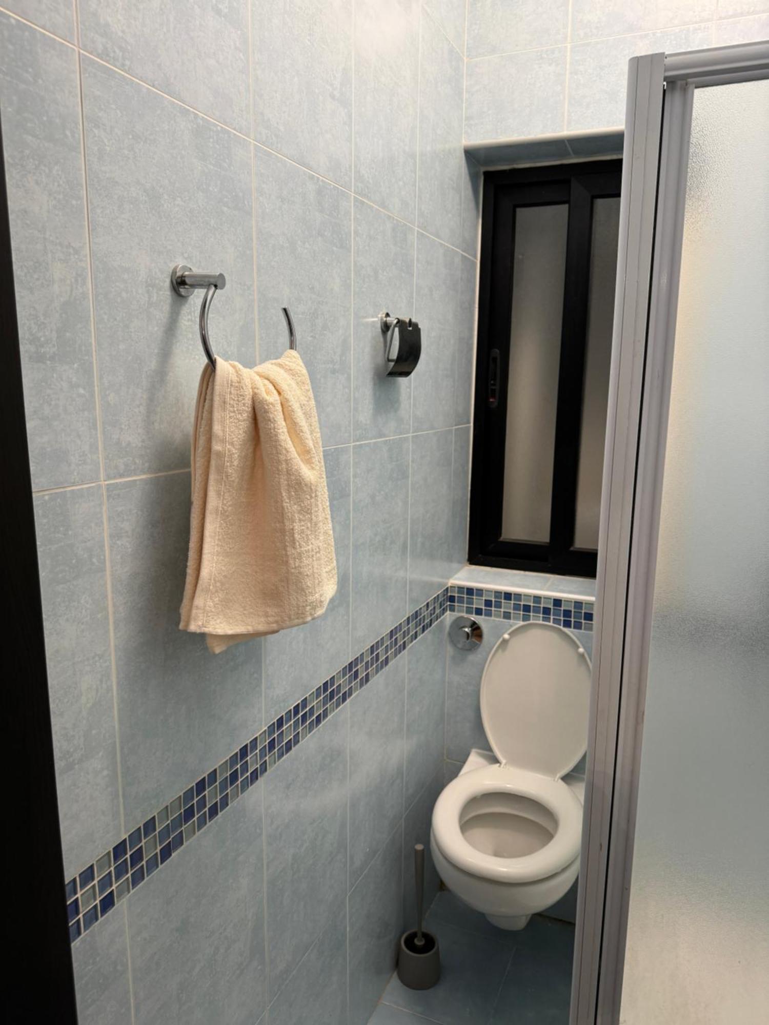 Modern With Large Balcony In Spinola